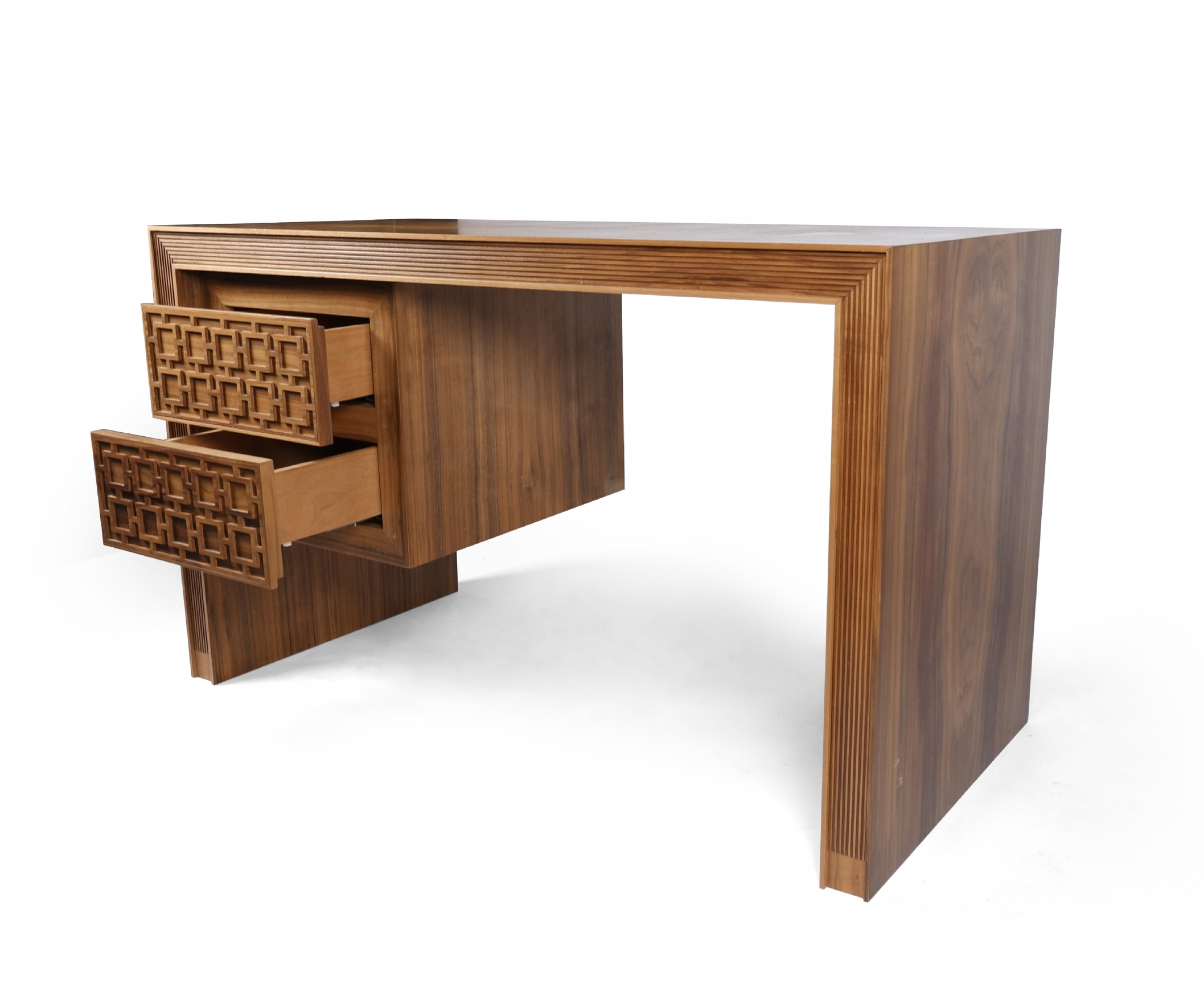 Madalba Solid Desk 